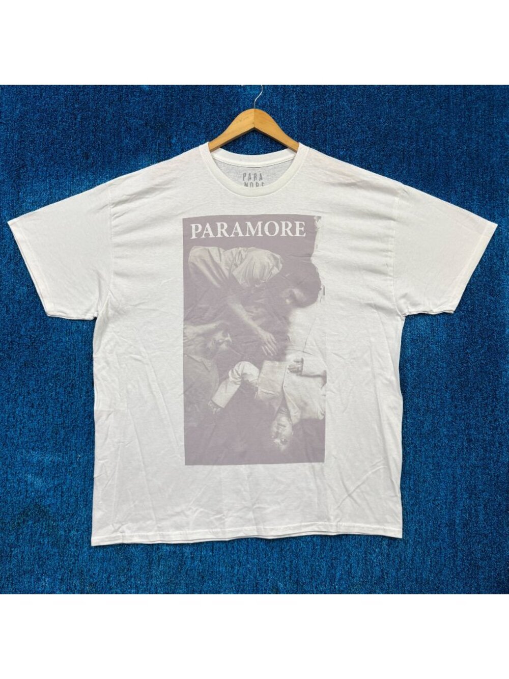 Paramore Rock White T-Shirt Size S/M